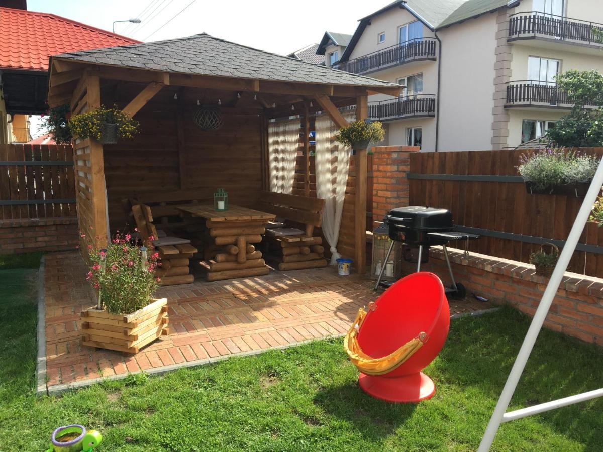 Emada- Pokoje Goscinne I Studia Ostrowo  Extérieur photo
