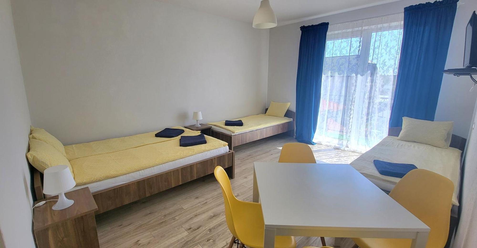 Emada- Pokoje Goscinne I Studia Ostrowo  Chambre photo